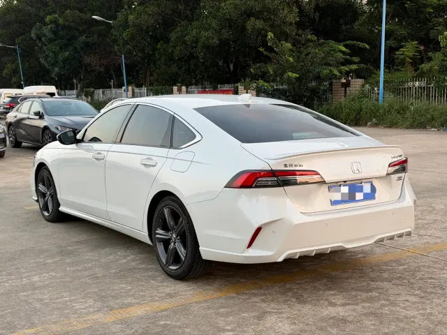 Honda Inspire — Фото автомобиля 9