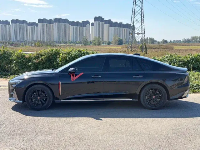 Hongqi H6 — Фото автомобиля 13