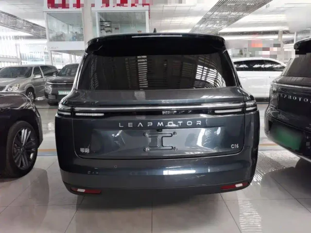 Leapmotor C16 — Фото автомобиля 5