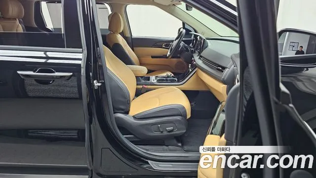 Kia Carnival 4th Gen — Фото автомобиля 26