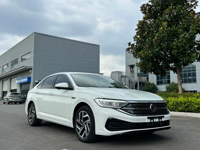 Volkswagen Sagitar — Фото автомобиля 8