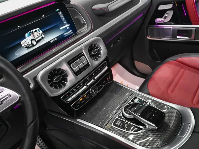 Mercedes-Benz G-Class — Фото автомобиля 15
