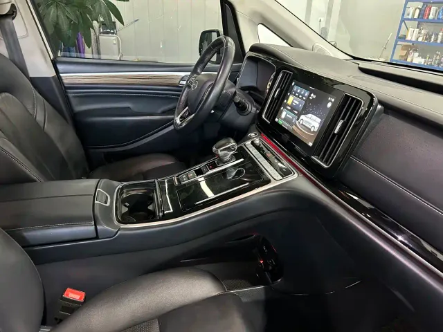 GAC Trumpchi M8 — Фото автомобиля 13