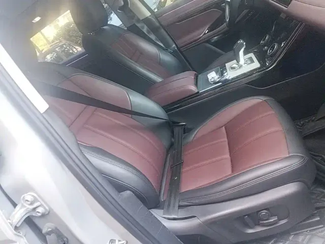 Land Rover Range Rover Evoque — Фото автомобиля 24