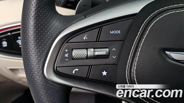 Genesis GV70 — Фото автомобиля 20
