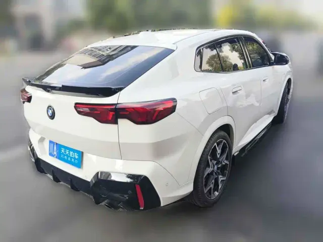 BMW X2 M35i — Фото автомобиля 2