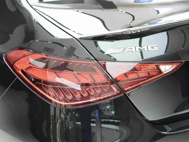 Mercedes-Benz C-Class AMG — Фото автомобиля 23