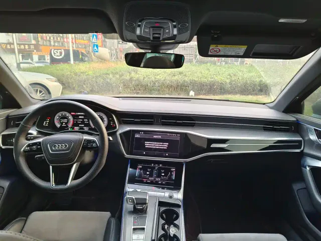 Audi A6L — Фото автомобиля 13