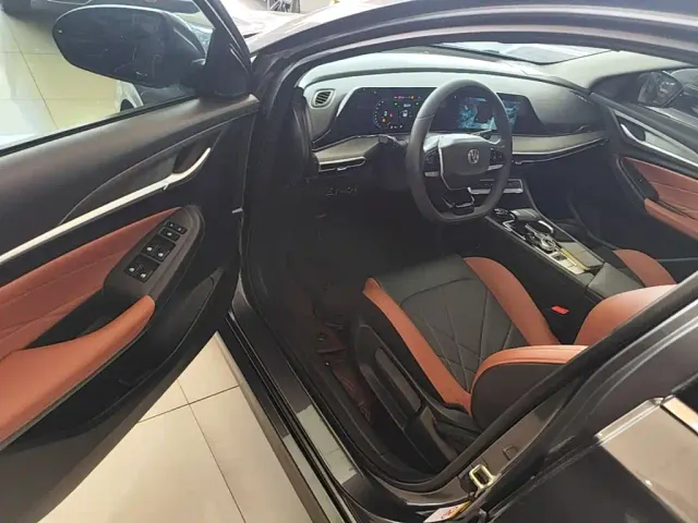 Changan Eado — Фото автомобиля 15