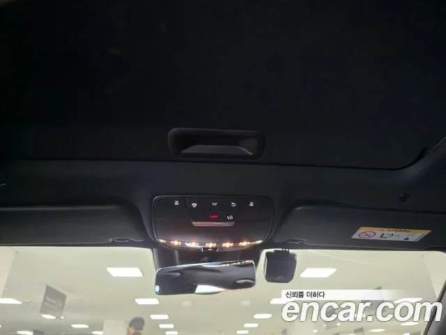 Mercedes-Benz CLS-Class — Фото автомобиля 17