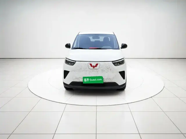 Wuling Yangguang — Фото автомобиля 23