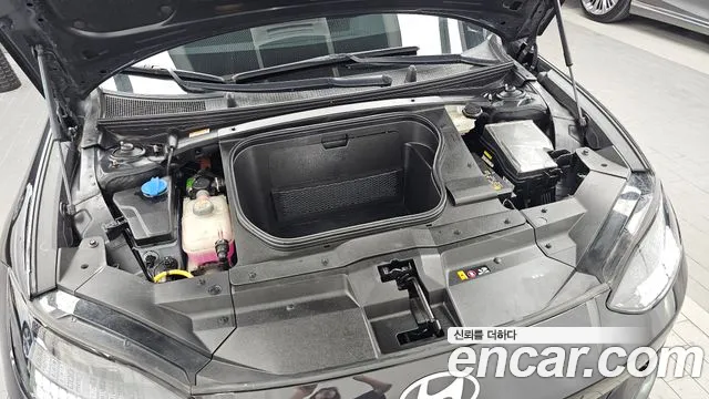 Hyundai Ioniq6 — Фото автомобиля 5