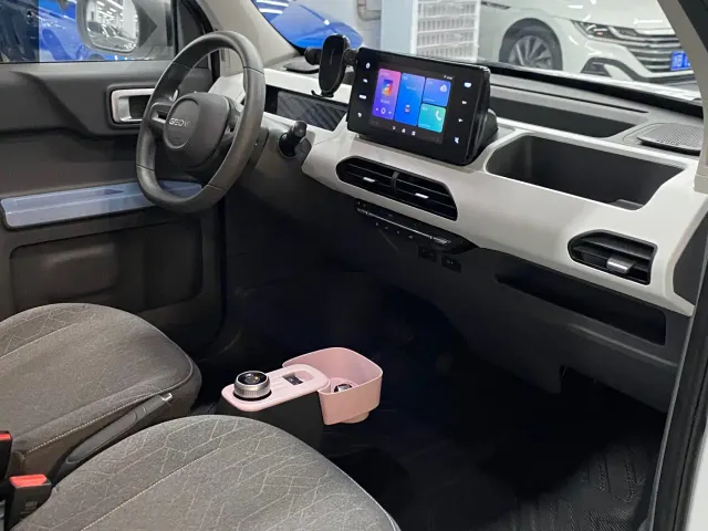 Geely Galaxy Panda 2024 Facelift Panda mini 200km Dragon Edition — Фото автомобиля 8