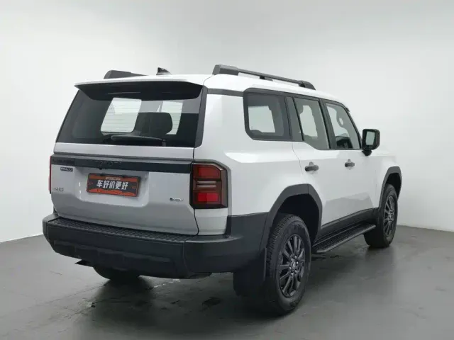 Toyota Prado — Фото автомобиля 2