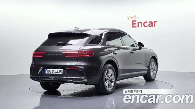 Genesis GV70 2.5T Бензин AWD — Фото автомобиля 2