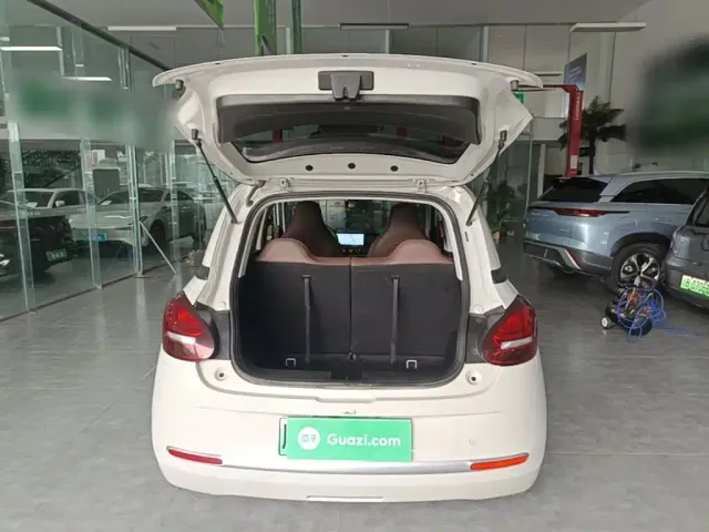 Wuling Bingo — Фото автомобиля 18