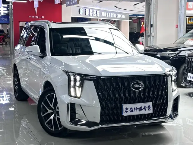 GAC Trumpchi GS8 — Фото автомобиля 5