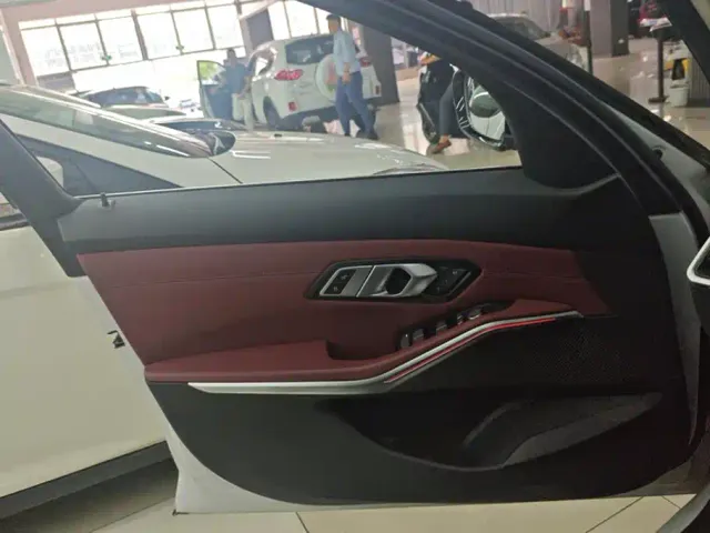 BMW i3 — Фото автомобиля 7
