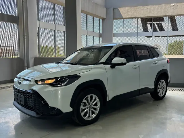 Фотография автомобиля — Toyota Frontlander