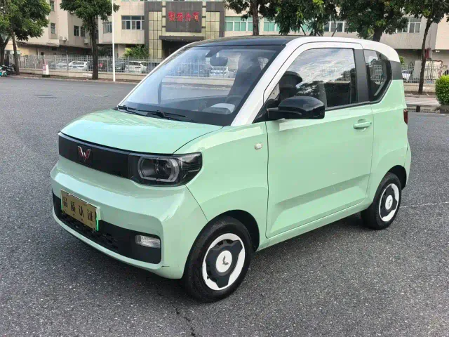 Wuling Motors Hongguang MINIEV 2022 Macaron Premium LFP — Фото автомобиля 3