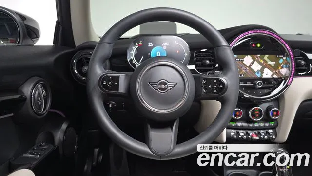 MINI Cooper — Фото автомобиля 19