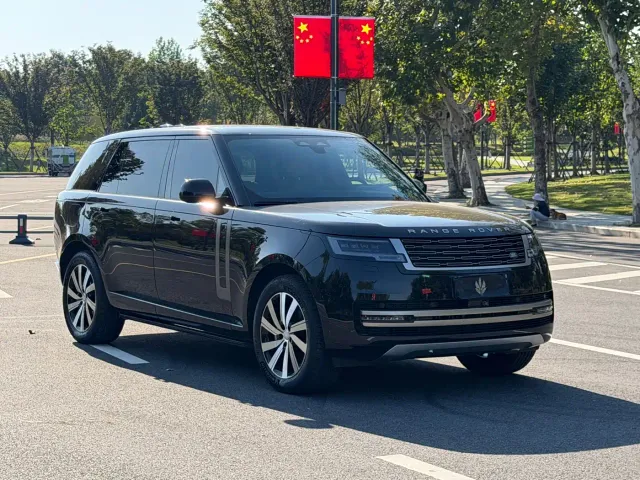 Land Rover Range Rover — Фото автомобиля 3