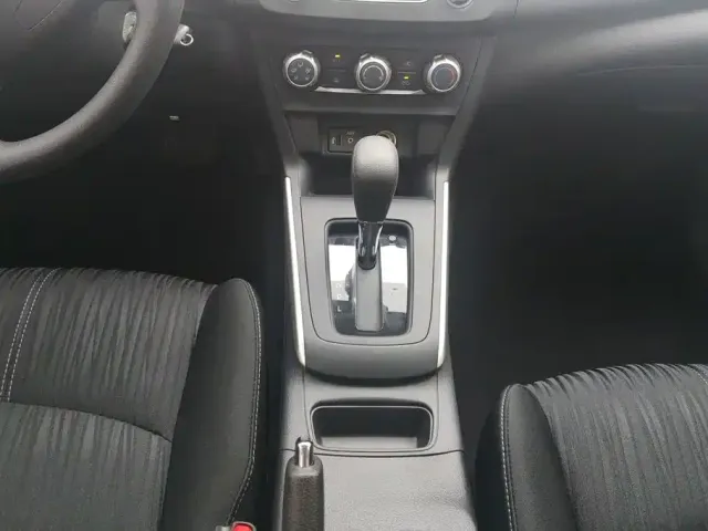 Nissan Sylphy — Фото автомобиля 16