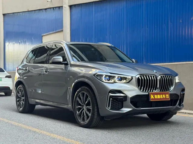 BMW X5 — Фото автомобиля 3