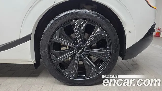 Kia EV6 — Фото автомобиля 20