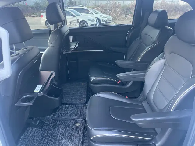 Hyundai Custo — Фото автомобиля 15
