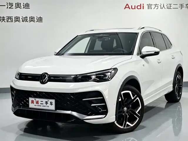 Фотография автомобиля — Volkswagen Tiguan L