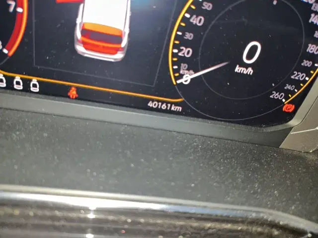 Volkswagen Tanying 2021 1.5L Automatic 30th Anniversary Edition — Фото автомобиля 4