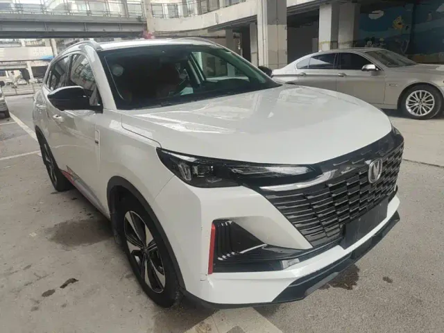 Changan CS55 Plus — Фото автомобиля 3