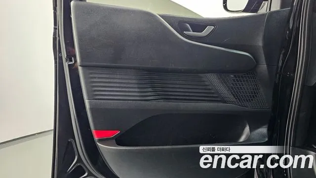 Hyundai Staria — Фото автомобиля 13