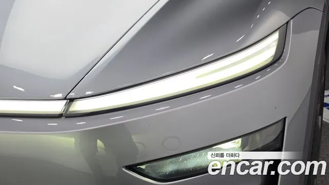 Tesla Model Y — Фото автомобиля 7