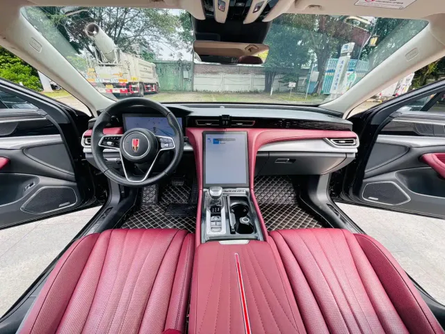 Hongqi H5 — Фото автомобиля 7