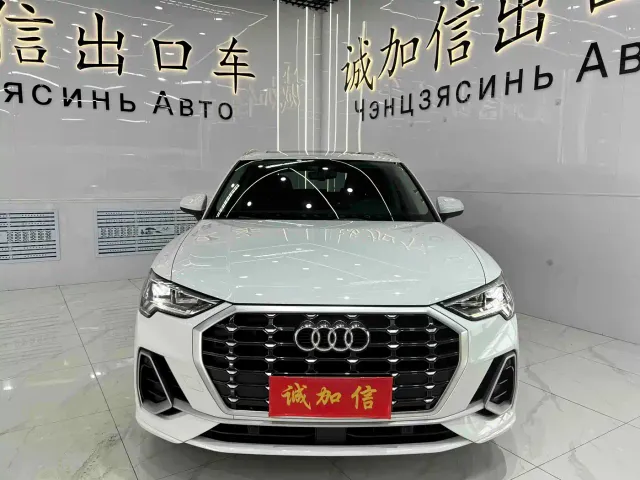 Audi Q3 — Фото автомобиля 2