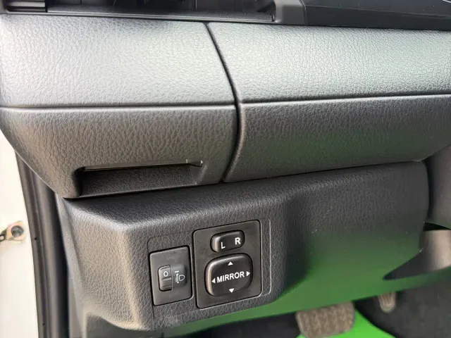 Toyota YARiS L Zhi Xuan — Фото автомобиля 8
