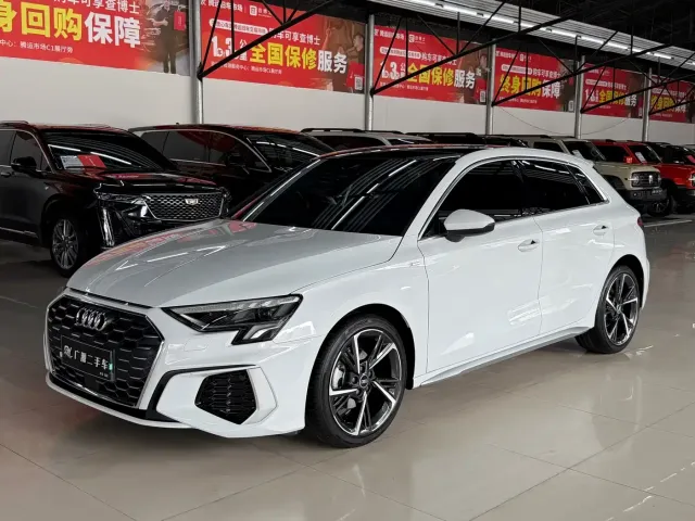 Фотография автомобиля — Audi A3