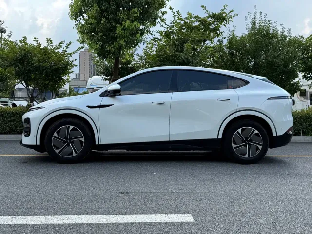 Xpeng G6 — Фото автомобиля 5