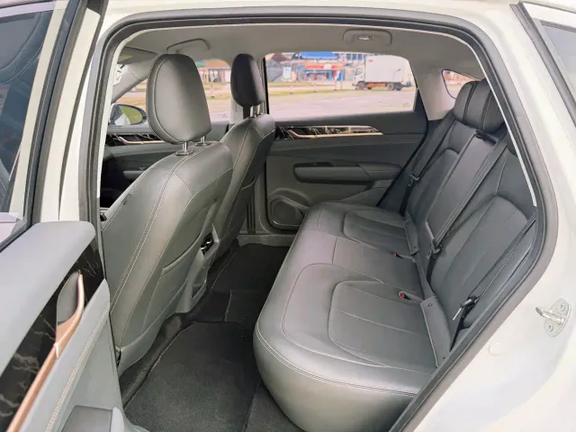 Wuling Starlight — Фото автомобиля 13