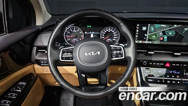 Kia Carnival Generation 4 — Фото автомобиля 18