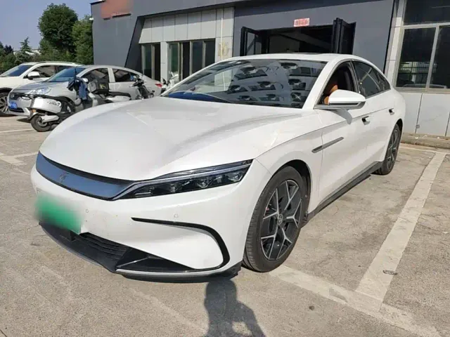 Фотография автомобиля — BYD Han
