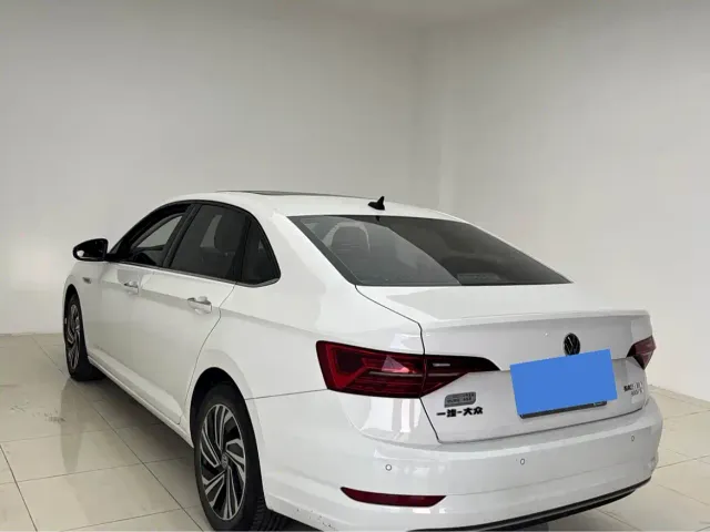 Volkswagen Sagitar — Фото автомобиля 7