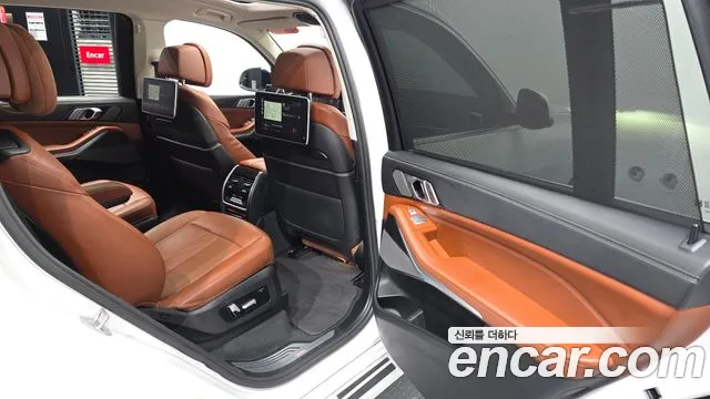 BMW X7 G07 — Фото автомобиля 18