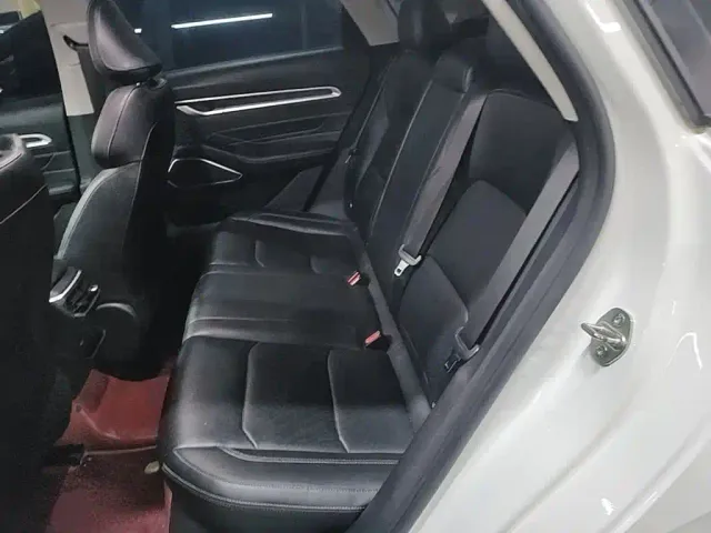 Geely Emgrand — Фото автомобиля 16
