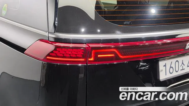 Kia Canival Carnival 4 поколение Дизель 9 мест Signature — Фото автомобиля 17
