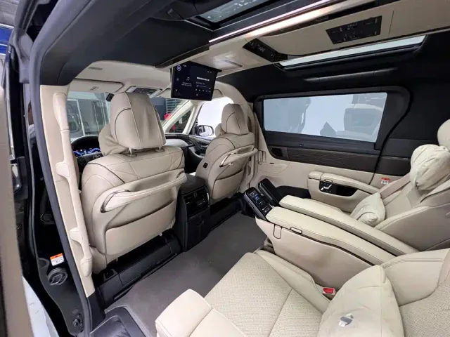 Toyota Alphard — Фото автомобиля 13