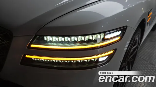 Genesis G80 Бензин 2.5 турбо 2WD — Фото автомобиля 22