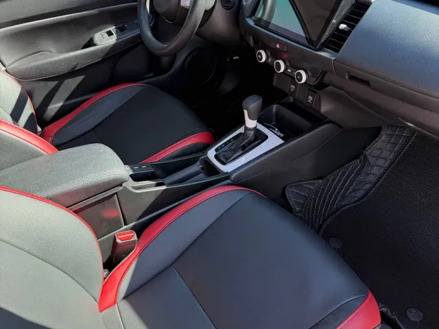 Honda Fit — Фото автомобиля 16